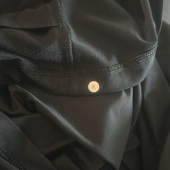 Lululemon top 8 (2625) - Picture 7 of 7